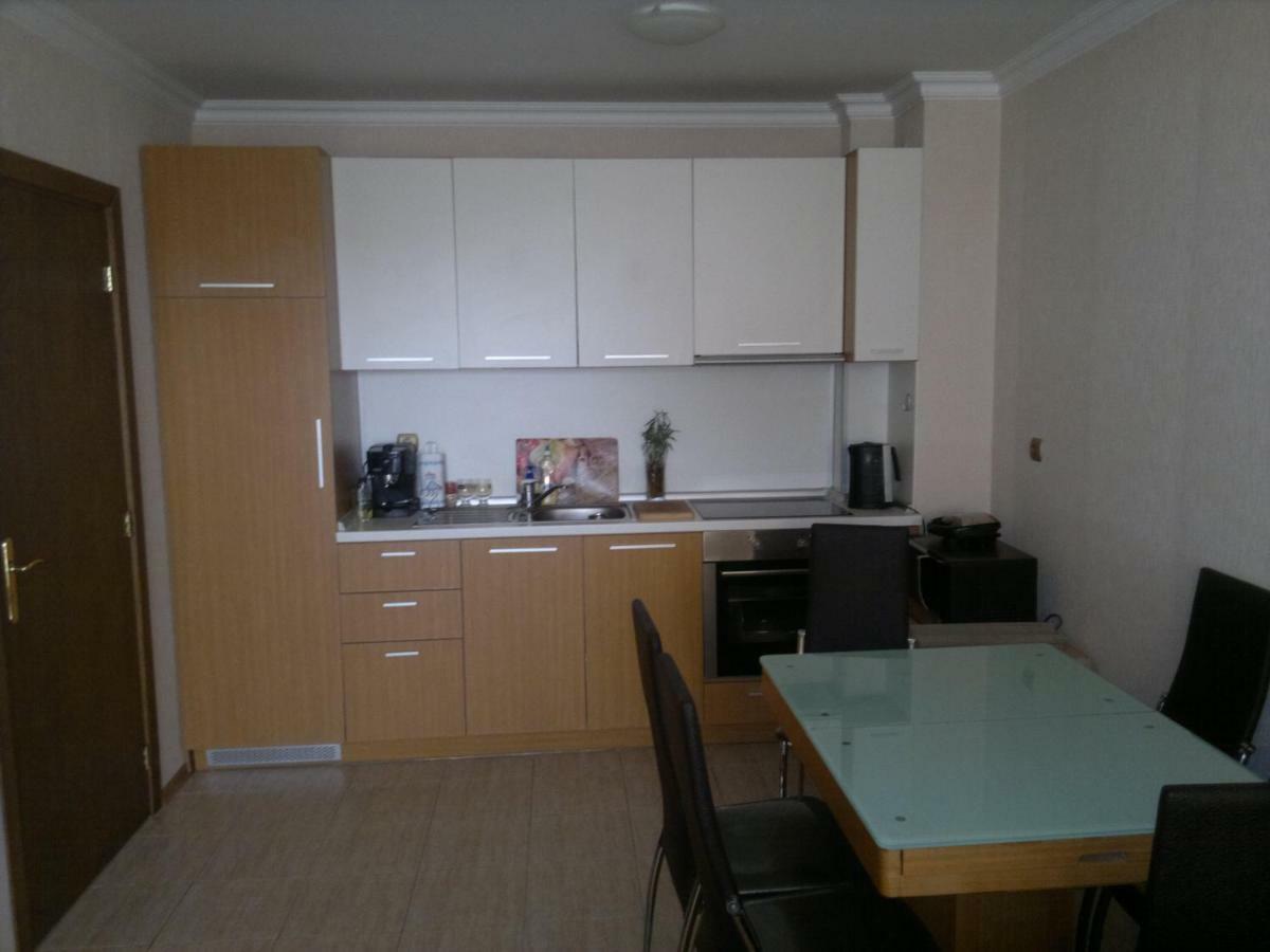 Apartcomplex Splendid - Apartment Romance № 46 St. Konstantin og Helena Eksteriør bilde